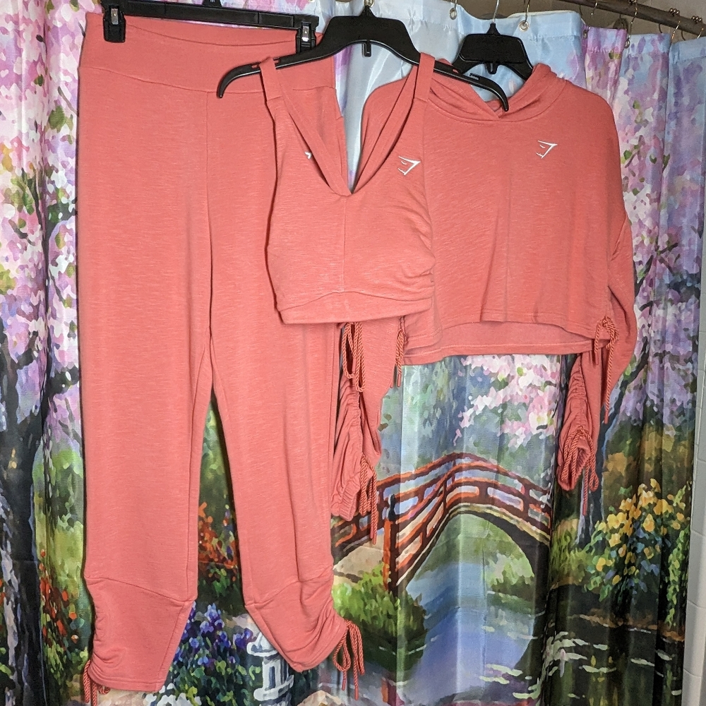 Ruched Gymshark Set